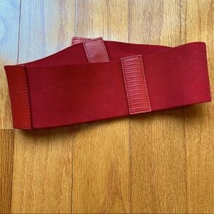 Vintage Pearl red stretch cinch belt